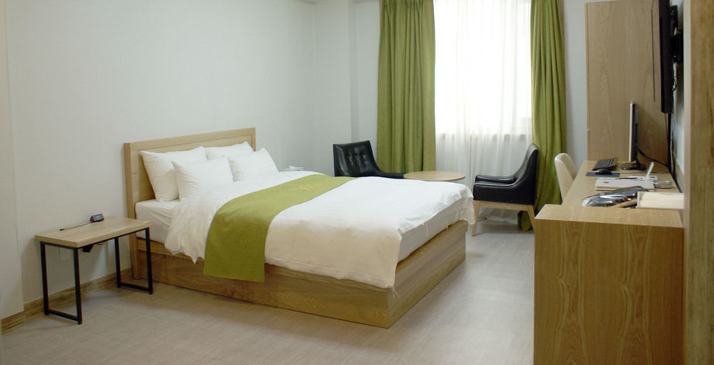 Y Ocean Hotel Yeosu Exterior foto